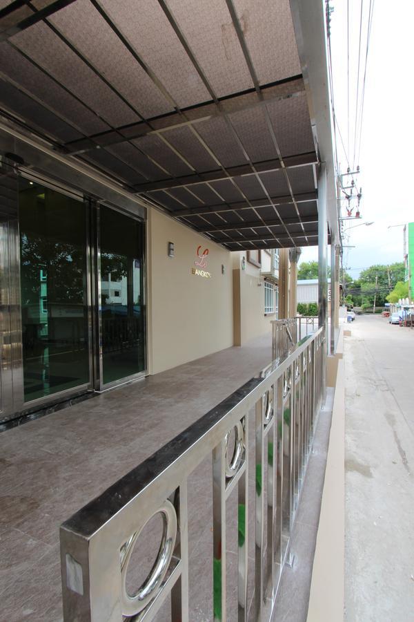 Le Bangkok Hotel エクステリア 写真